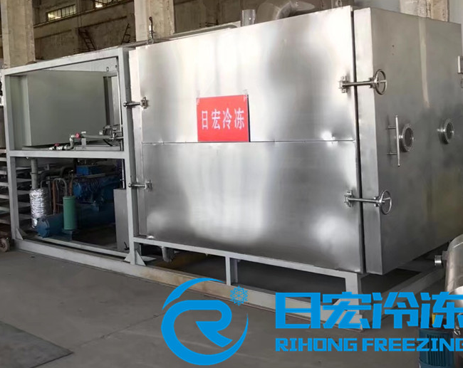 �����������O(sh��)��İl(f��)չ�M��